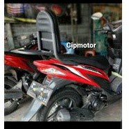 SANDARAN SENDERAN JOK BELAKANG MOTOR VARIO 110 LED Release 