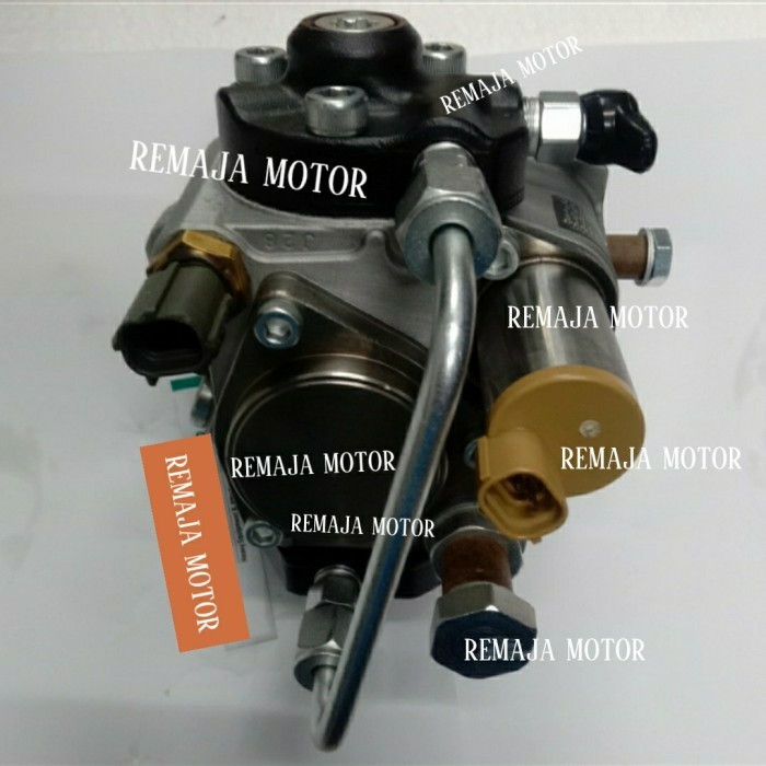 supply pump injeksi pump bosh pump kobelco SK200-8