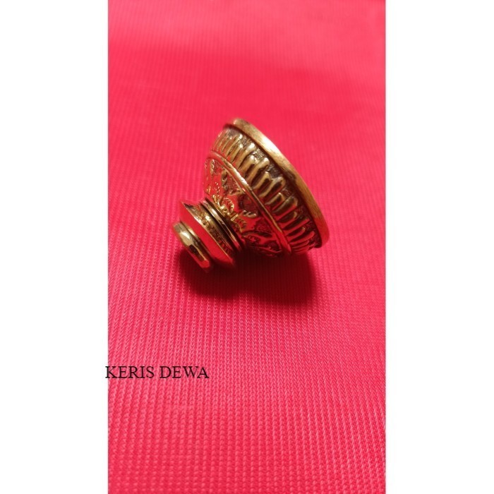 

selut Keris cawan antik