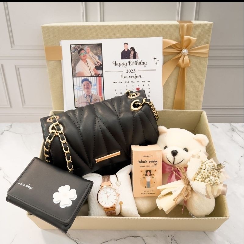 

Kado Ulang Tahun Cewek Hadiah Pacar