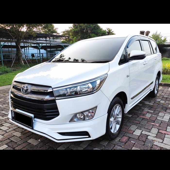 bodykit innova reborn trd