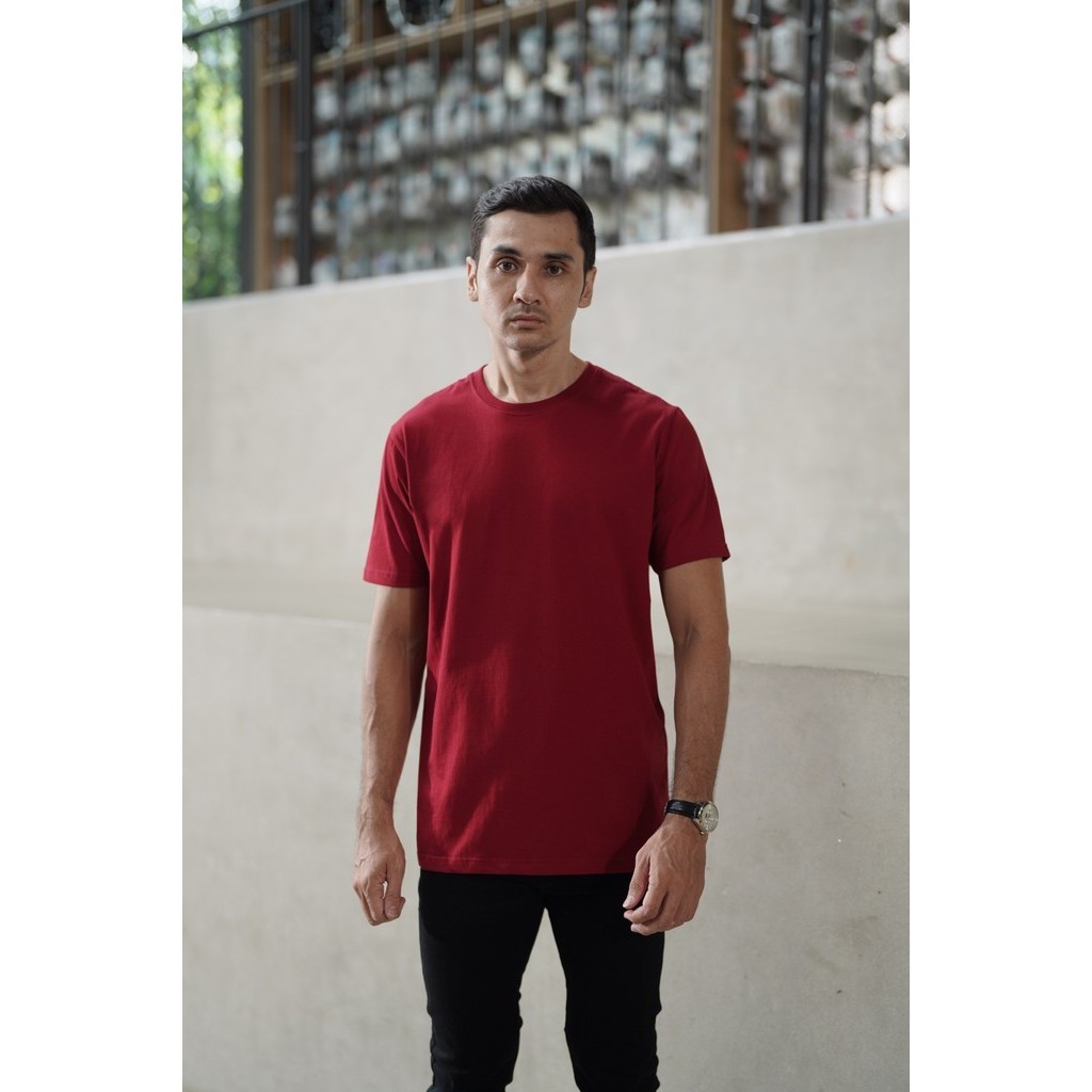 HL MEN Basic Tees - Maroon