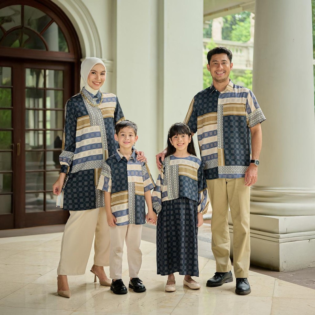 ZM Zaskia Mecca - Sarimbit Family Set 2 Tunik Muslim Wanita, Kemeja Koko Pria Anak - Edisi Monogram
