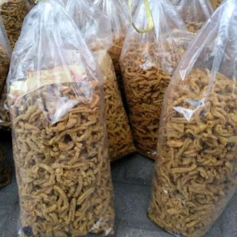 

1 kg keripik usus original crispy / keripik usus ayam super 1kg gurih renyah enak /keripik usus ayam 1 kg camilan keripik snack makanan ringan kripsus