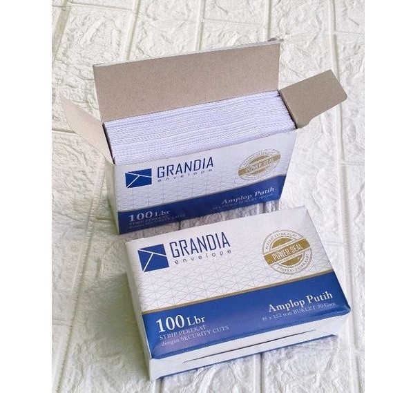 

Amplop Grandia Putih Polos Plus Perekat 95×152mm 1box (100 pcs)GR104-P /Amplop Dengan Lem