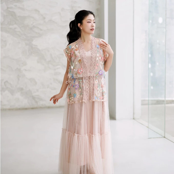 [Gift Not For Sale] 2025 Instaperfect Outer Raya Aura Label
