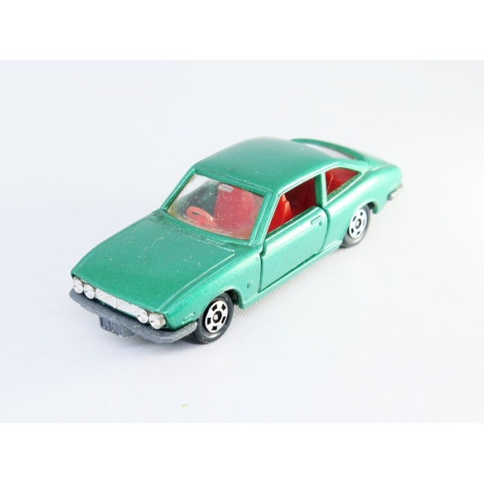 RZ26 Tomica Japan loose #10 Isuzu 117 Coupe - hijau
