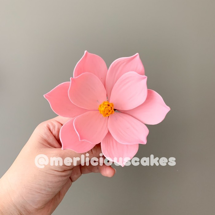 

New Arrival Magnolia Light Pink Bunga Gumpaste Flower Cake Kue Topper