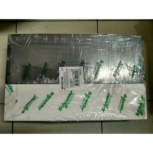 SCHNEIDER MCB BOX 18 MIP22118S