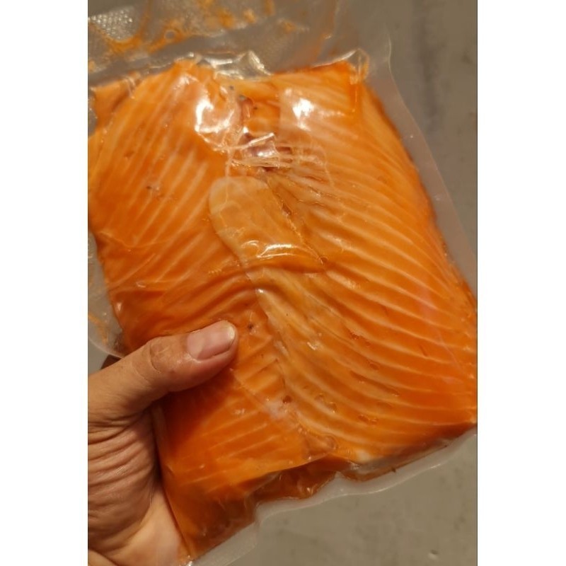

[TERMURAH] Iga Salmon Frozen MPASI BUBUR Organik GRILL TOPPING MENTAI DIMSUM SUSHI