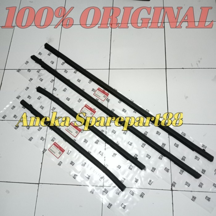 pelipit karet kaca luar honda jazz gd3 2004-2007 original 1set 4pcs
