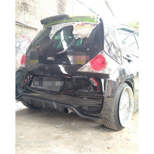 bamper BODYKIT Honda Brio rs belakang saja