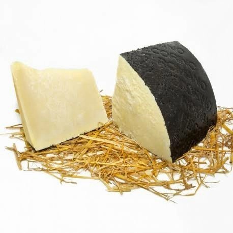 

Tfren99_ Pecorino Romano Cheese/ Keju Domba Italia @1kg - 500gr