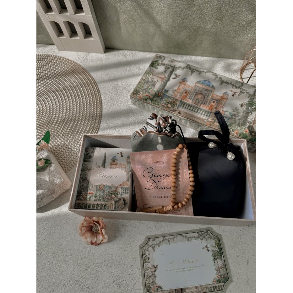 

Hampers Idul Fitri Lebaran Parsel Ramadhan Mukena Travel Mini - Navy