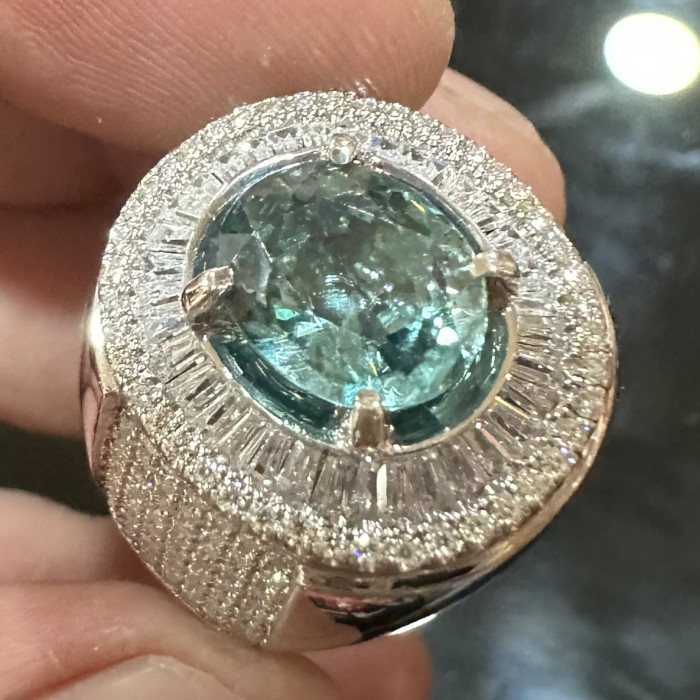 Natural Blue Zircon 6.17 Ct Color Greenish Blue Memo GRI panca