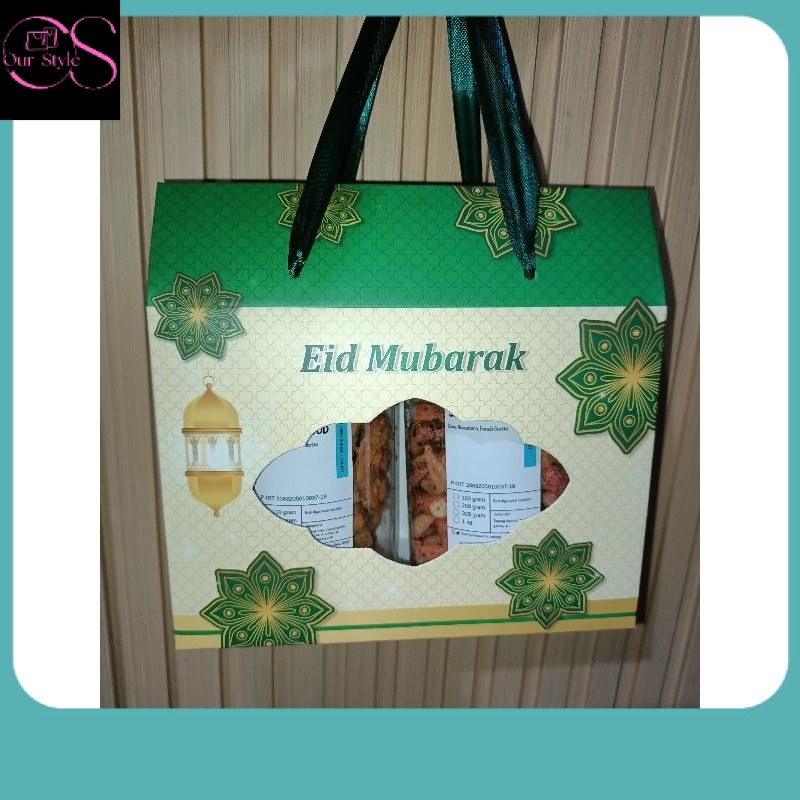 

Lebaran kekinian / Parcel Hampers Lebaran Pilus Cikur Original Basreng Pedas Daun Jeruk Keripik tempe Asli Bandung