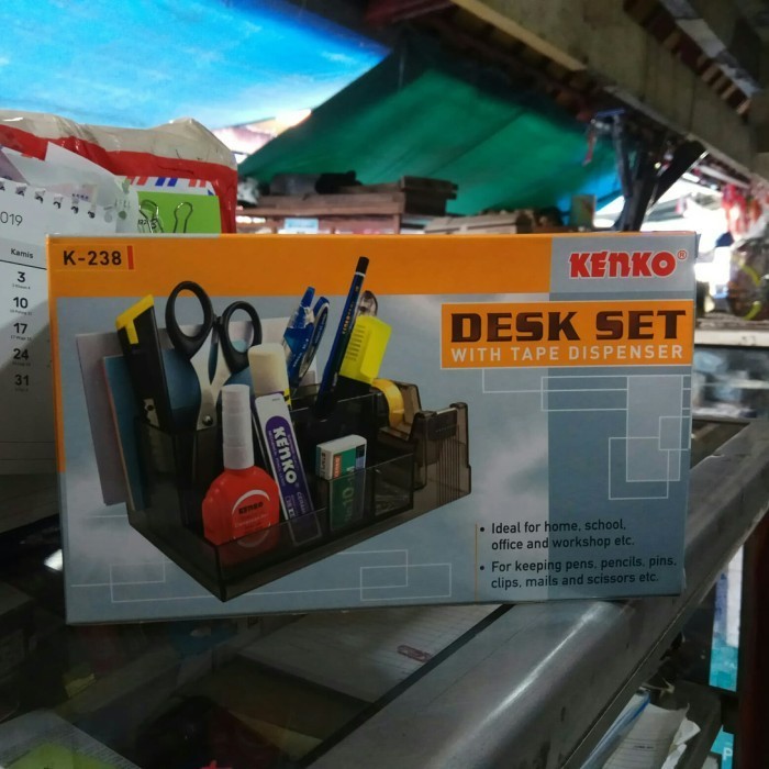 

Tempat pensil meja (Desk Set Kenko K-238)