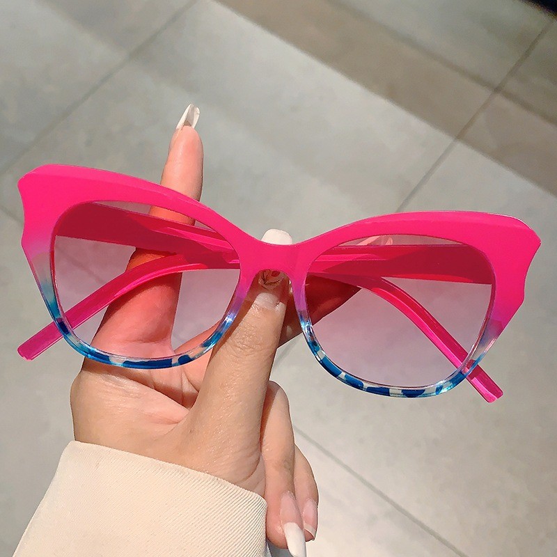 Women Cat Eye Sunglasses Leopard Gradient Vintage Ladies Sunglasses Fashion Design Travel Glasses Fe