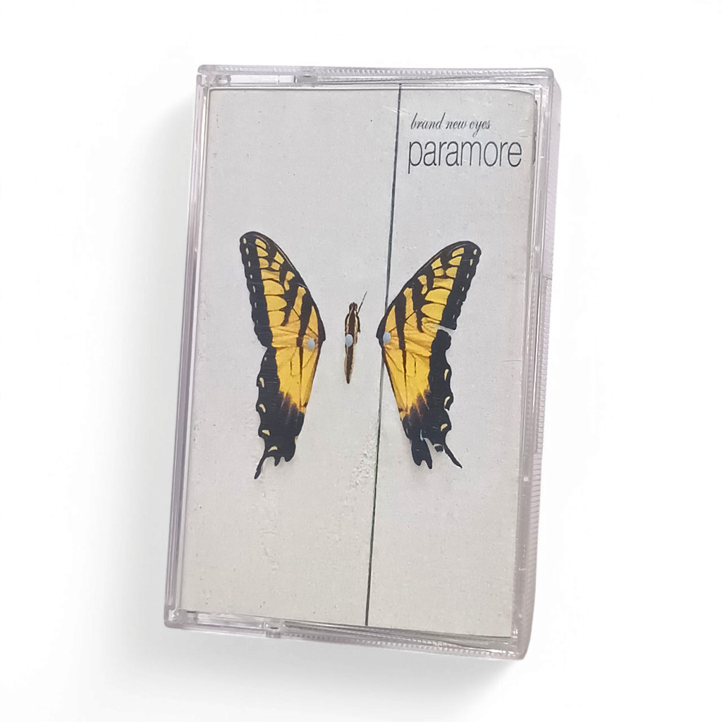 kaset Paramore Brand New Eyes