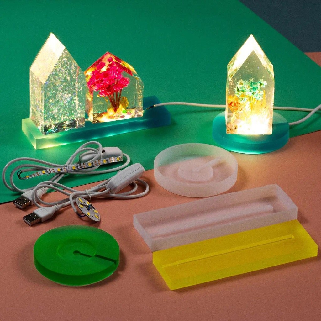 

DIY Silicone Mold Resin Molding&Casting 3D House Modelling LED Lamp Holder Crystal Epoxy Art Crafts For Ornament Night light