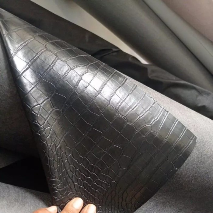 Bahan Kulit sintetis Croco Doff / Motif Buaya Meteran 1mtr x 1,4mtr - Putih