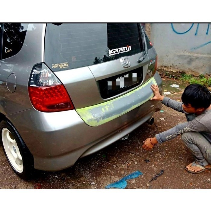 bodykit / Tail gate honda jazz gd3 cck