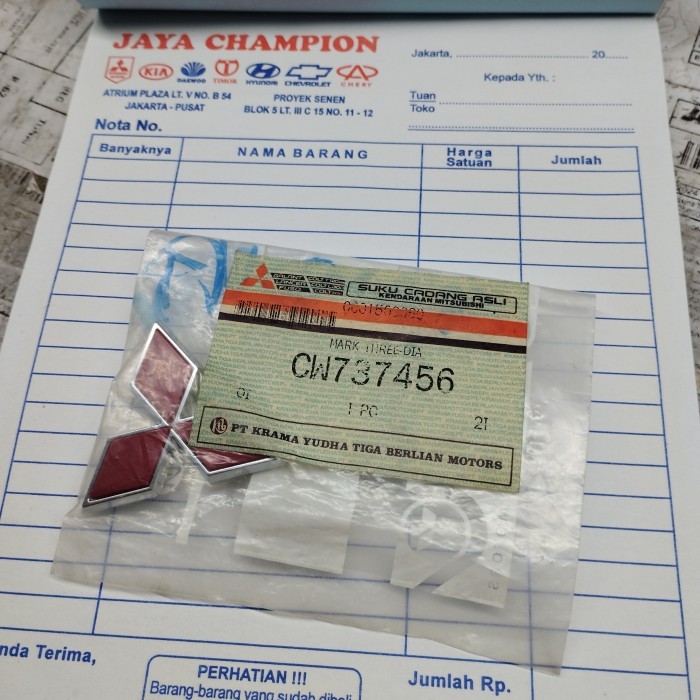 Part Emblem tiga berlian Depan KUDA GRANDIA /DIAMOND