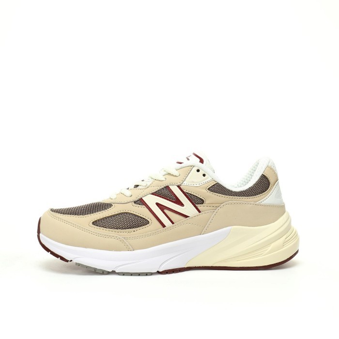 Sepatu Lari 990 V6 X Loro Piana "Raw Cashew"