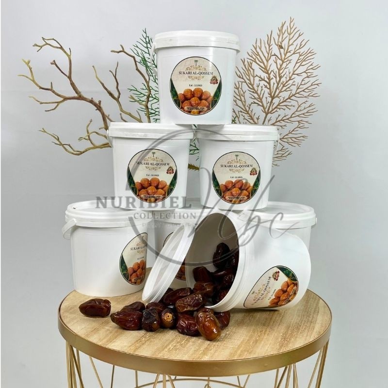 

SUKARI AL QOSSEM KURMA EMBER Kurma Basah Grade A Premium Kurma Sukkari Al Qassim Terlaris