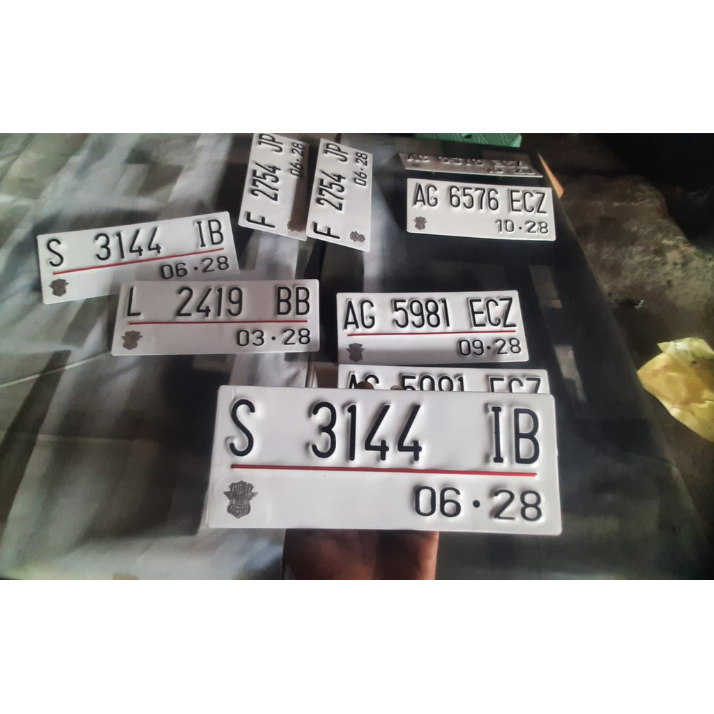 plat nomor motor logo korlantas polri termurah / plat nomor motor custom warna putih free list stike