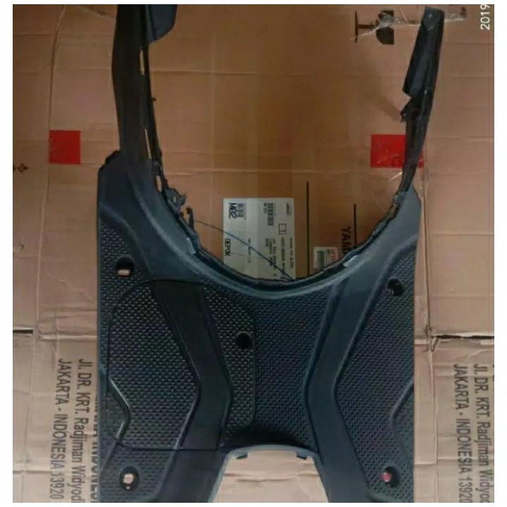 STEP FLOOR PIJAKAN KAKI BEAT FI 2014