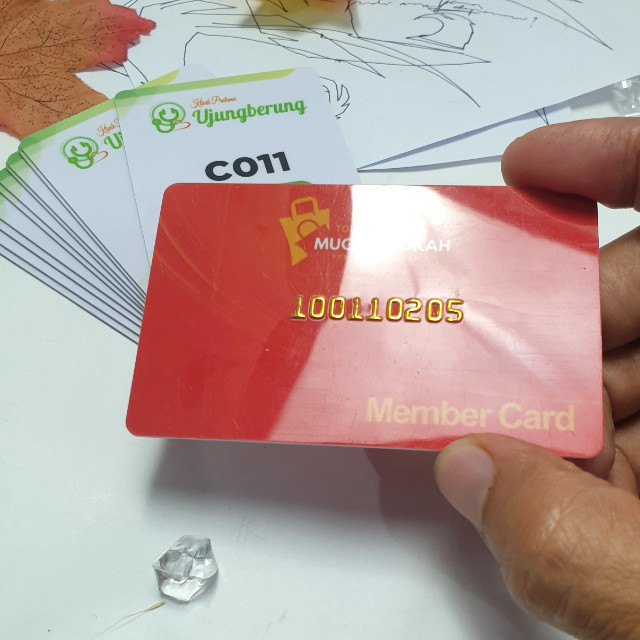 

CETAK ID C4RD EMBOSS (HURUF TIMBUL/ ANGKA TIMBUL) MEMBERC4RD EMBOSS