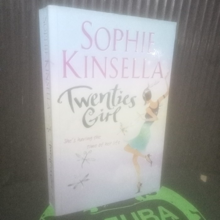Novel second (English) : SOPHIE KINSELLA - Twenties Girl.