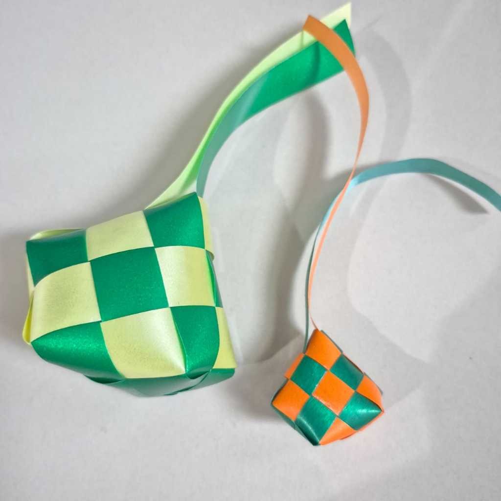 

Ketupat Pita Jepang hiasan hampers lebaran idul fitri