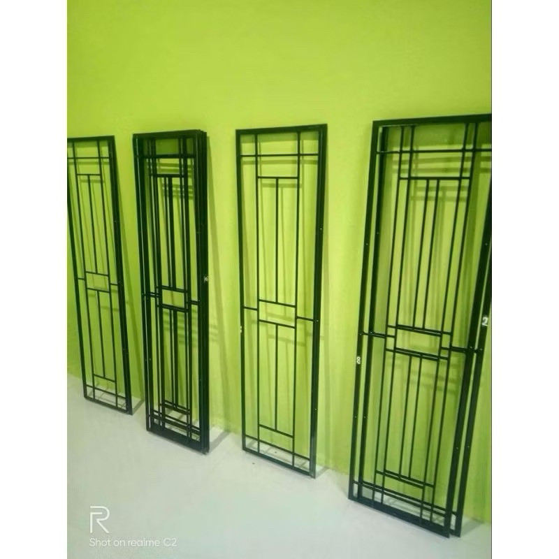 teralis jendela minimalis model kotak