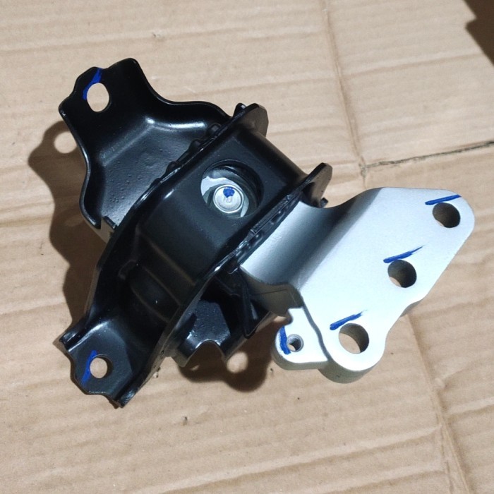engine mounting kanan ertiga all new