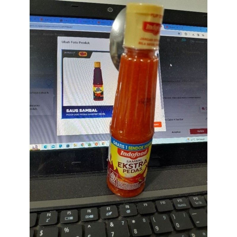

Sambal Indofood Ekstra Pedas Botol 135 ml Gratis1 Sendok Makan