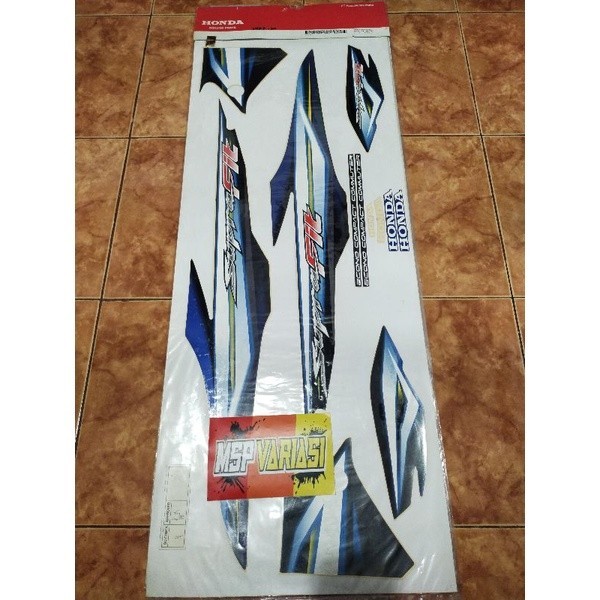 Striping Motor Supra Fit New Hitam Original AHM ( 871X0 KTL 690ZC )