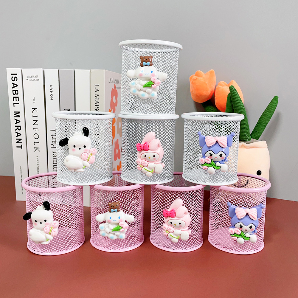 

Cartoon Sanrio HelloKitty, Kuromi pen holder, Melody, Kawaii big eared dog pink hollow pen holder stationery storage box