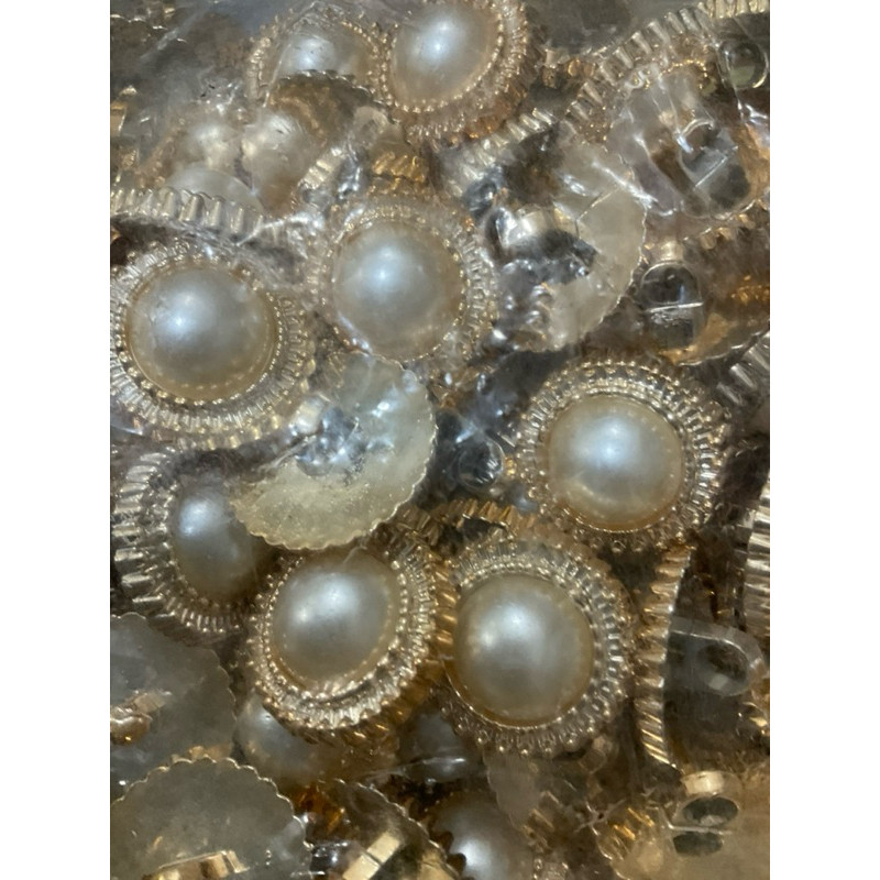 Kancing Mutiara Emas Motif Grigi Warna Emas Ukuran 18L 34L Berkualitas kancing Gold / Kancing Emas