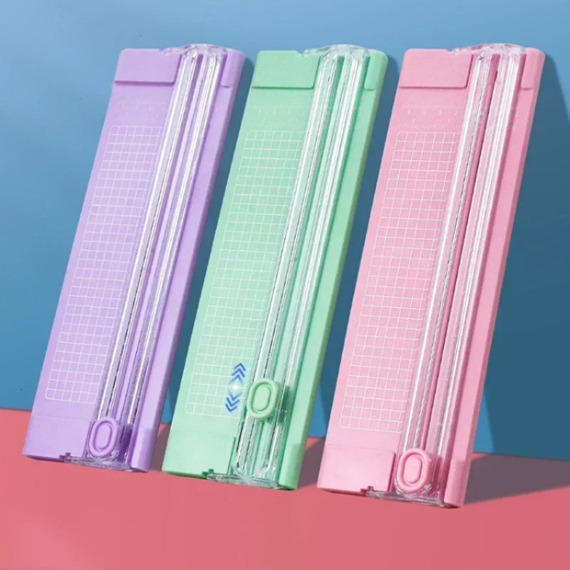

A4 Bidirectional Cutting Paper Cutter with Pull-out Ruler for Photo Trimmers Scrapbook Lightweight Cutting Mat Machine