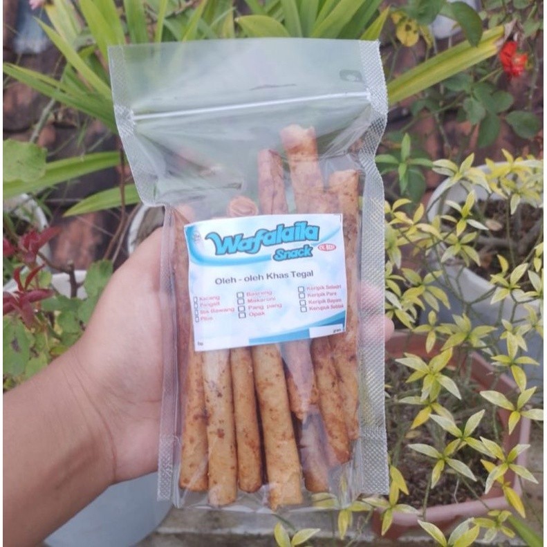 

PISCOK GULUNG Pisang Coklat Aroma 100gr Lumpia Pisang coklat