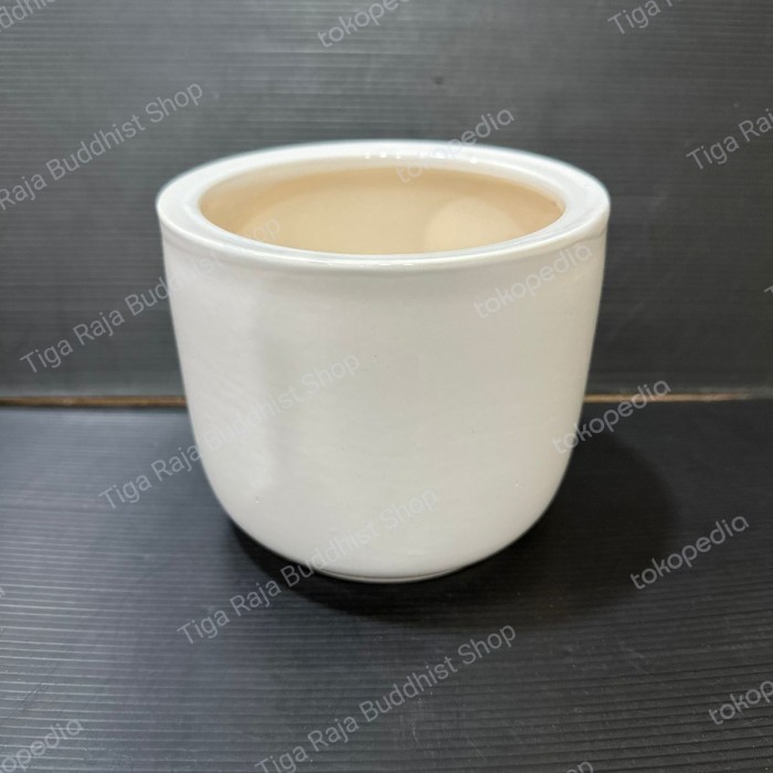 Hiolo Keramik Putih Polos 4 inch panca