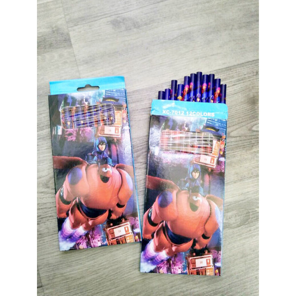 

Pensil warna 12 collors baymax