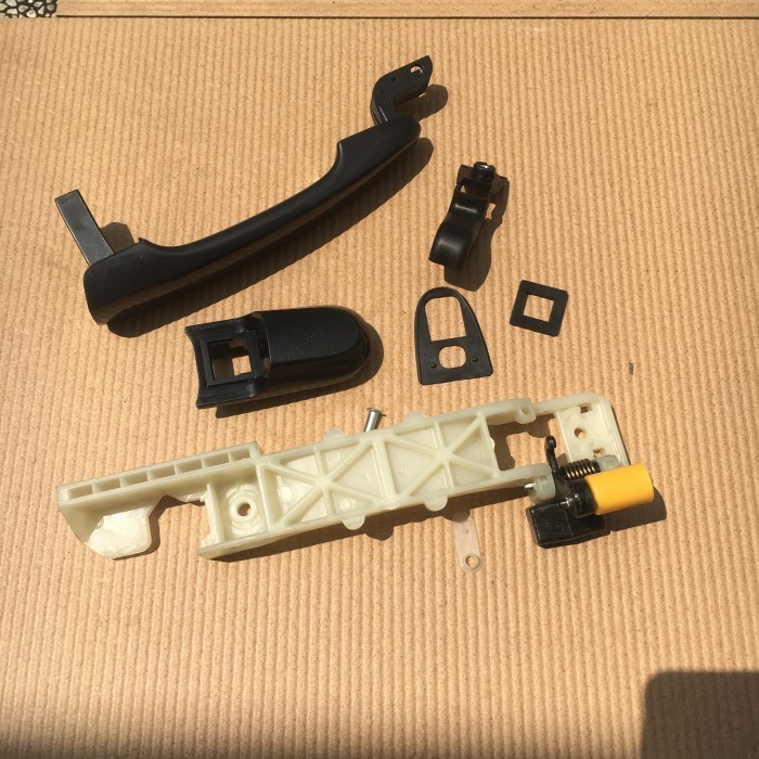 MOBIS HANDLE LUAR KIRI BELAKANG ASSY SET KIA Sportage 2 ORIGINAL