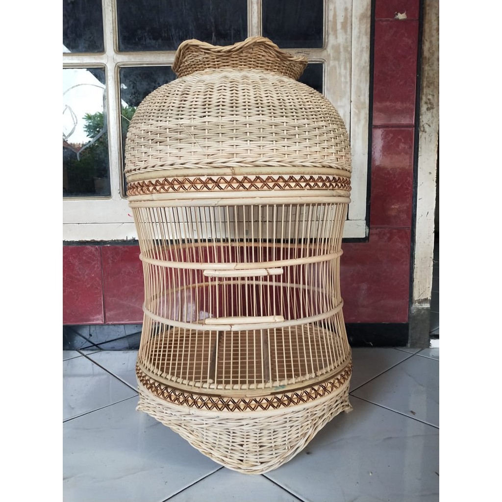 Sangkar Perkutut Anyaman Rotan Kombinasi Ukiran/Cukit/Coretan Tebok Lepas