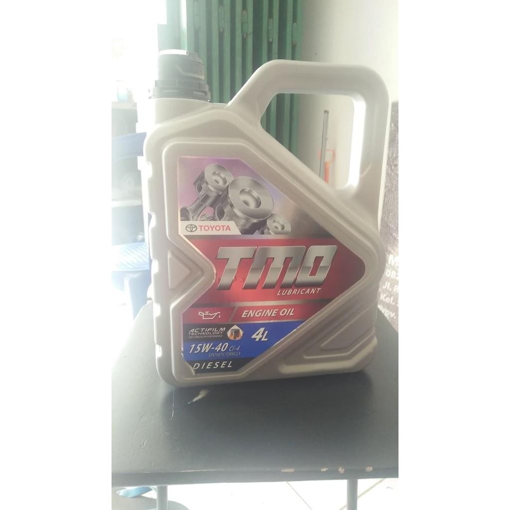 Oli mesin mobil Toyota TMO Hitam 15W-40 4 liter