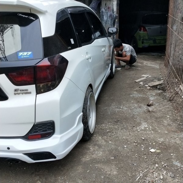 bodykit depan belakang Mobilio Mugen