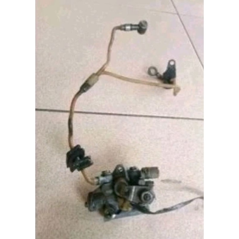 pompa oli suzuki a100