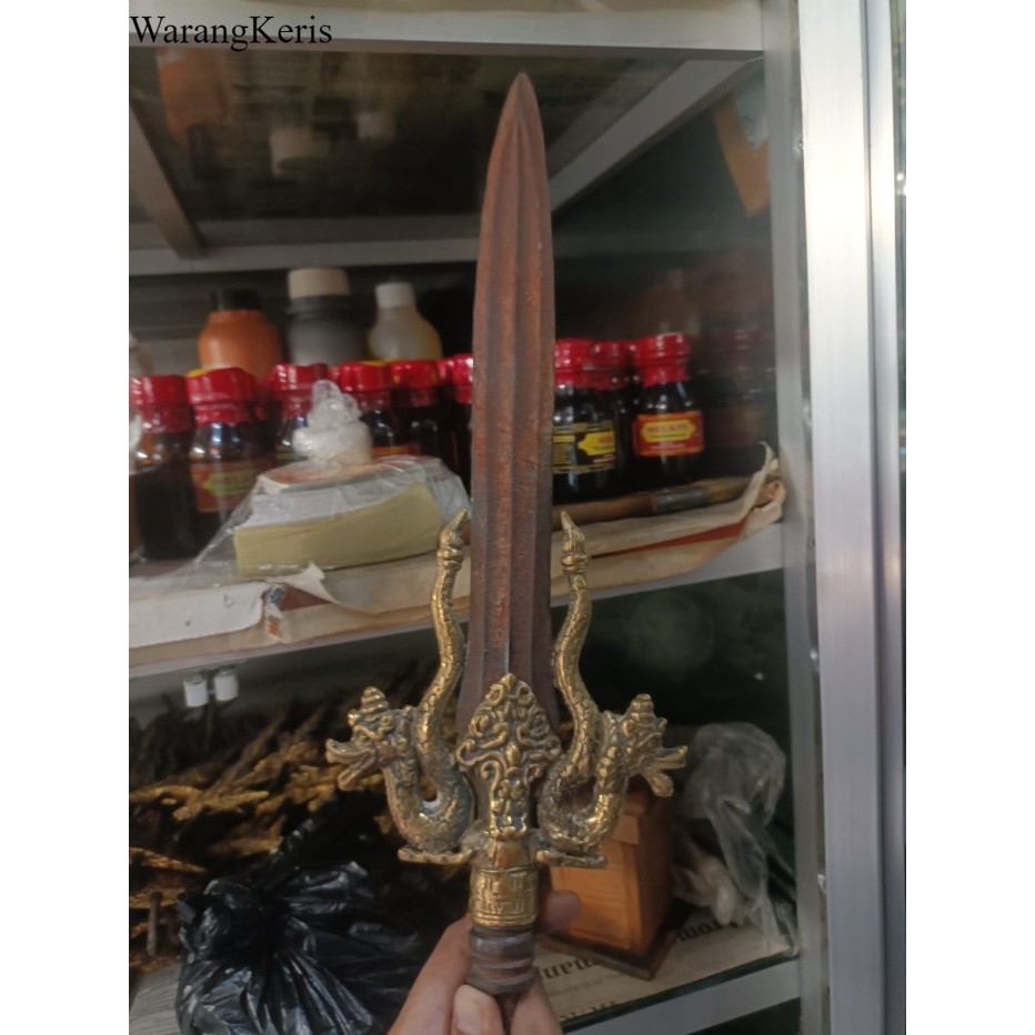 tombak naga kembar emas  kinatah kuningan sepuh majapahit bk megantara murah